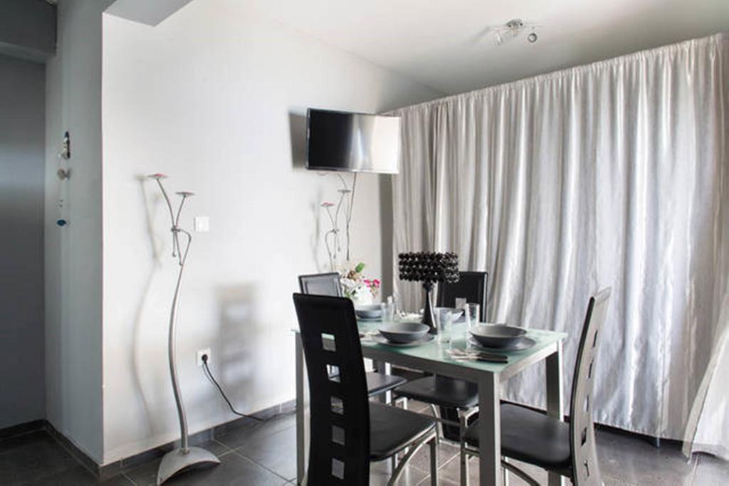 Wavedance Accommodation Salamís Dış mekan fotoğraf