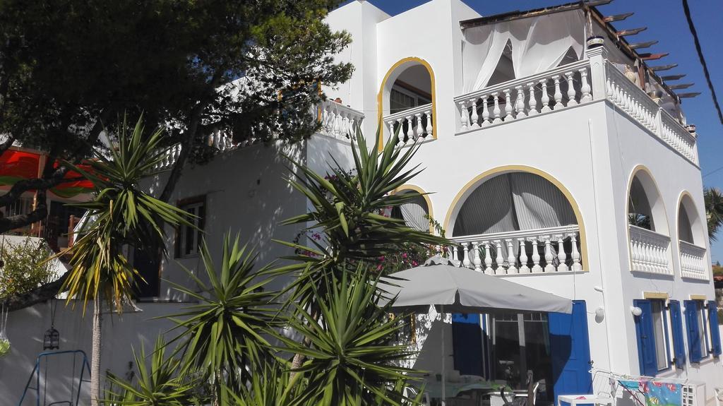 Wavedance Accommodation Salamís Dış mekan fotoğraf